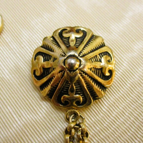 VICTORIAN REVIVAL Gold Etruscan Taille d'epargne Chatelaine Brooch ~ ANTIQUE - Picture 6 of 14